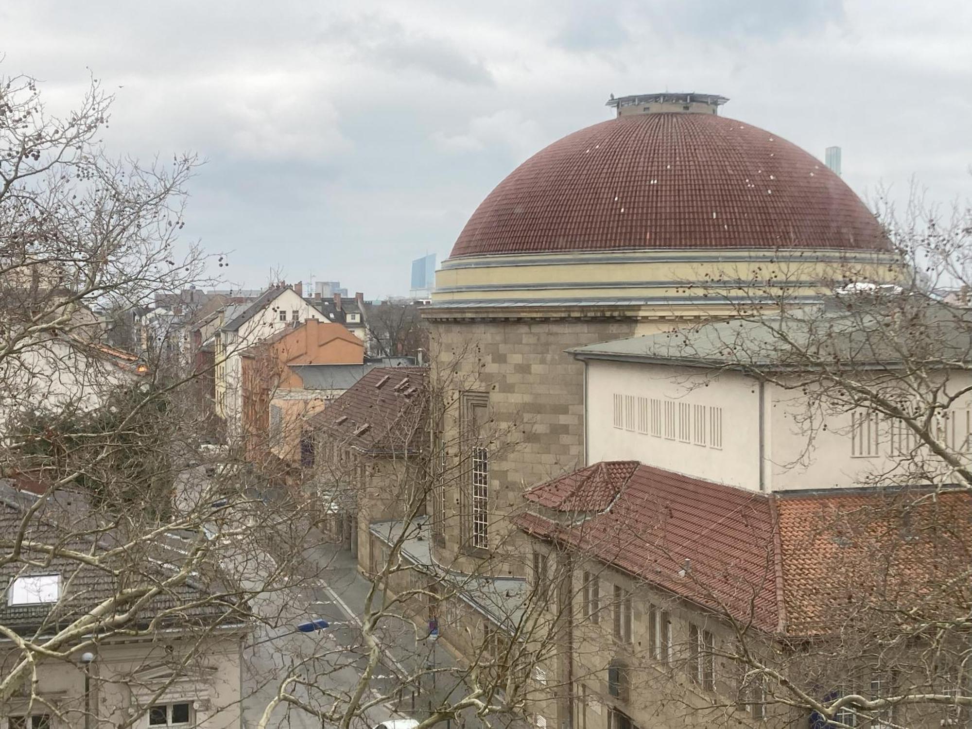 Ueber Den Daechern Von Offenbach ภายนอก รูปภาพ